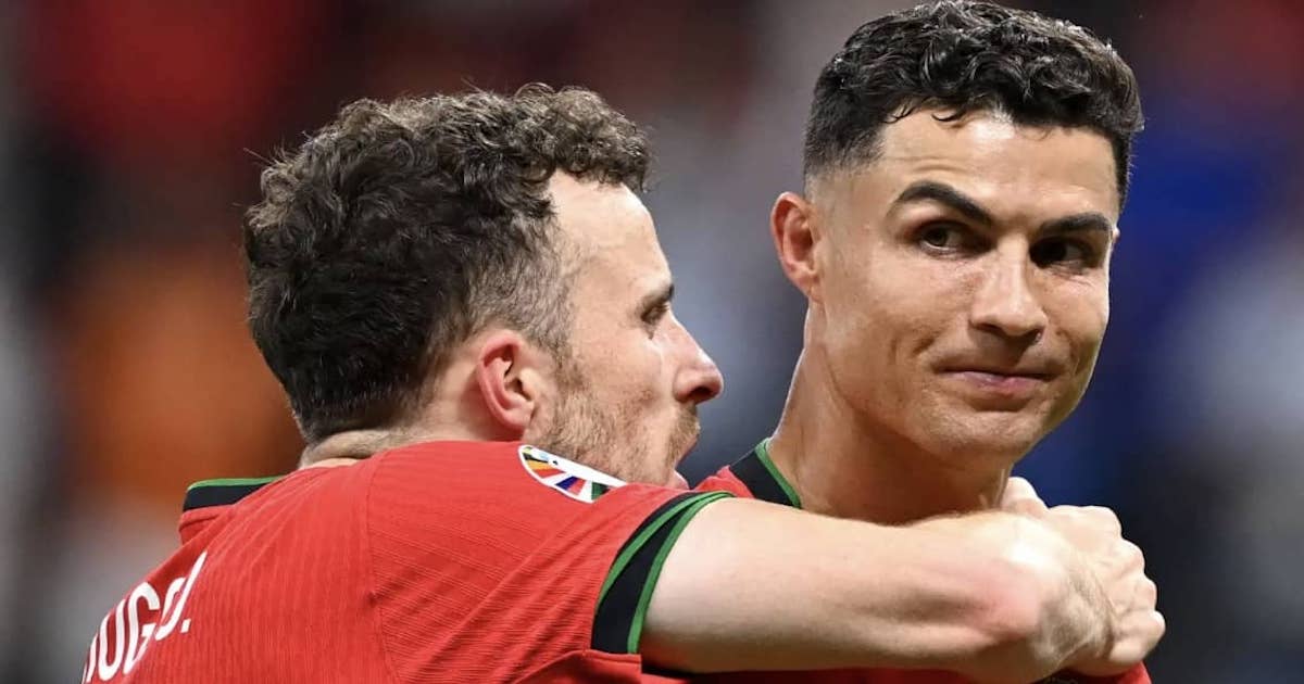 ما سبب غياب رونالدو عن جنازة جوتا؟