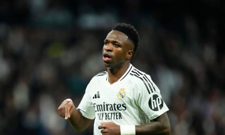 خلاف مالي يؤخر تجديد عقد فينيسيوس مع ريال مدريد