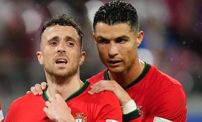 ما سبب غياب رونالدو عن جنازة جوتا؟
