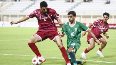 صحار يقسو على الرستاق برباعية في بداية مشوار دوري عمانتل 2026-25