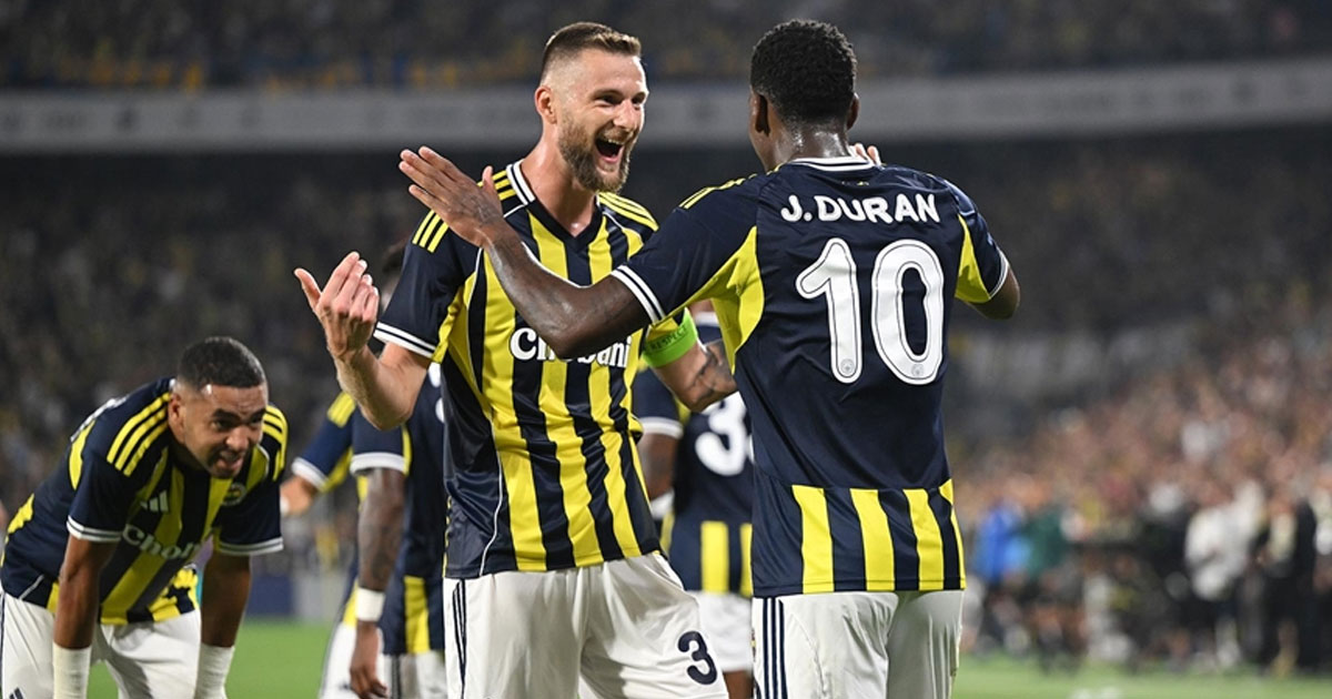 مورينيو يقود فنربخشة لعودة تاريخية أمام فينورد ويضع قدمًا في دوري أبطال أوروبا