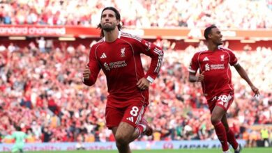 سوبوسلاي يصطاد طموح آرسنال بصاروخية عابرة ويضع ليفربول على القمة