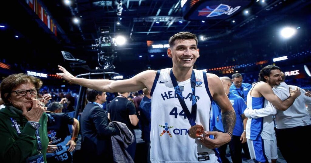 تتويج اليونان ببرونزية كأس أوروبا لكرة السلة 2025