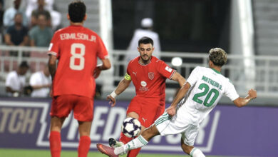 الدحيل يتفادى الهزيمة من الأهلي على أرضه ويُبقي الكفة متساوية