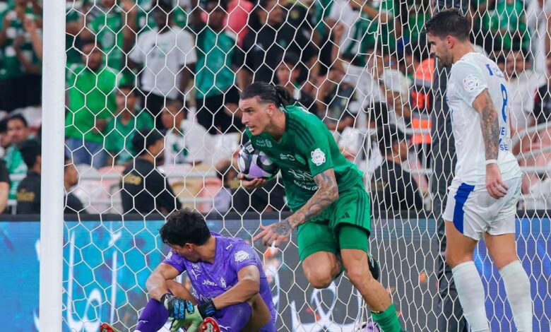 "توني يتحدى مالكوم ويكسر صمود بونو".. الأهلي يُبدد أفراح الهلال في 13 دقيقة مجنونة