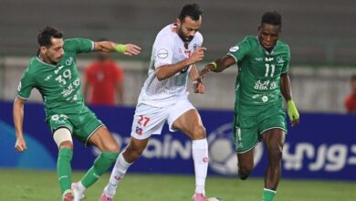 الكويت يصمد بعد طرد سام مرسي ويخرج بنقطة ثمينة أمام العربي