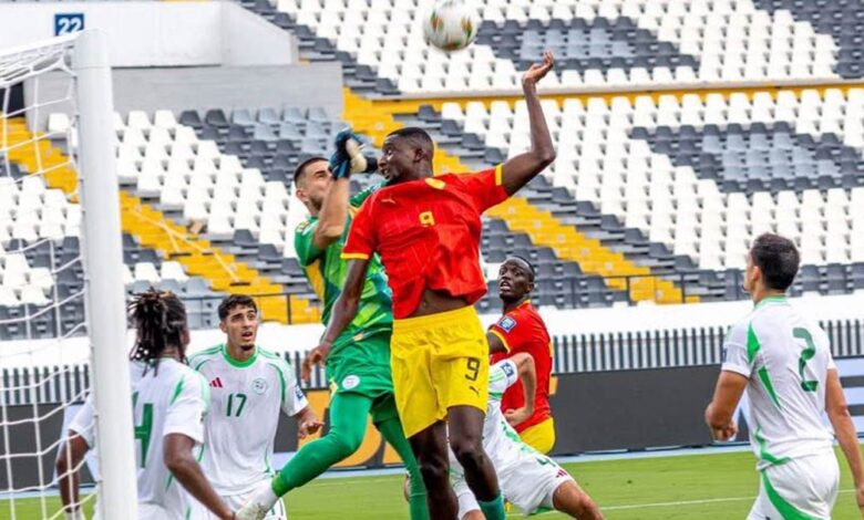 "بأداء باهت يثير القلق".. الجزائر تتعادل مع غينيا وتؤجل الحسم إلى توقف أكتوبر