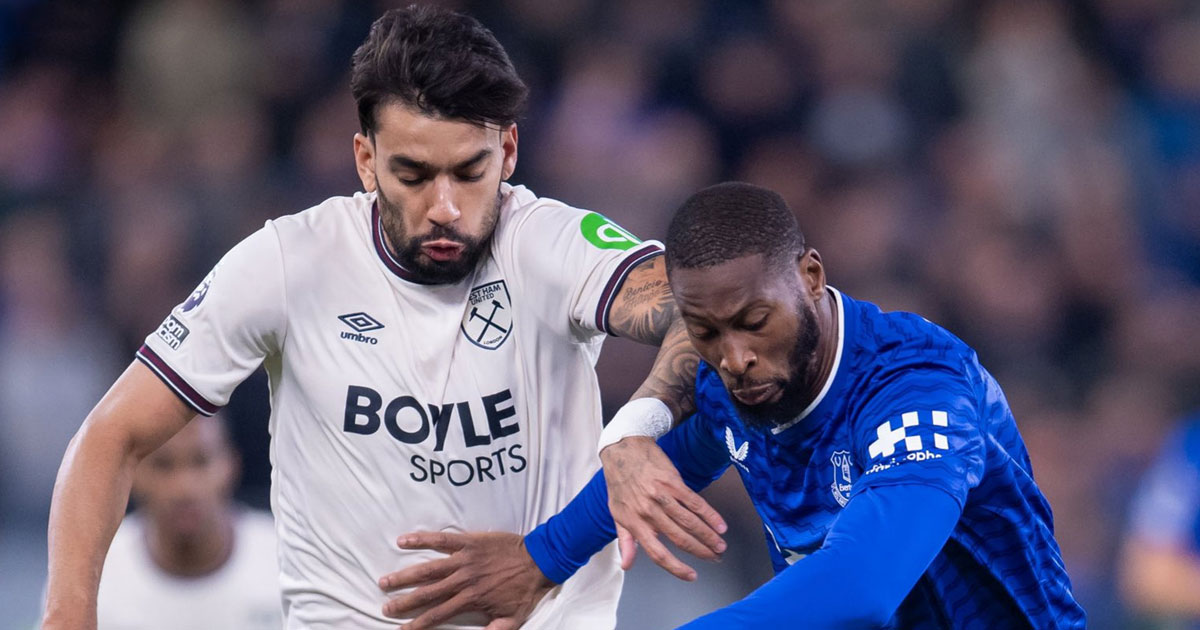 سانتو يفتتح مسيرته مع وست هام بالتعادل أمام إيفرتون في هيل ديكنسون