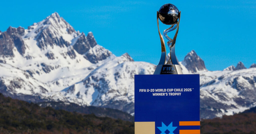 كأس العالم تحت 20 سنة وسط جبال تشيلي
