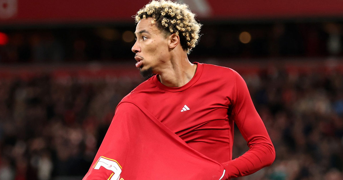 إيكيتيكي يمنح ليفربول بطاقة الدور الرابع في كأس الرابطة ويُطرد بسبب الاحتفال