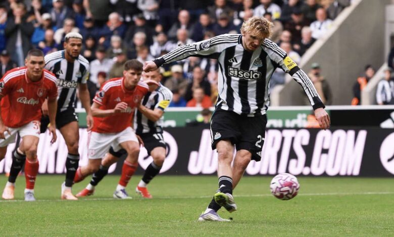 نيوكاسل يستعيد توازنه المحلي بهزيمة نوتنغهام.. ونيك فولتماده يُهدف مجدداً