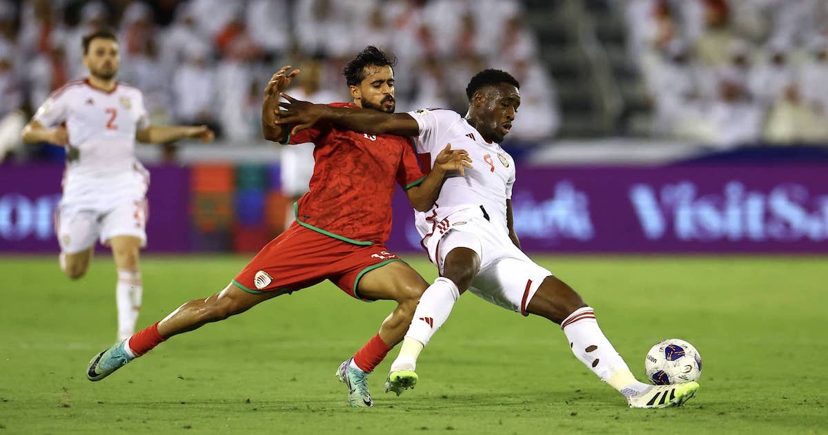 عُمان تفرط في التأهل لكأس العالم 2026 بخسارة موجعة أمام الإمارات