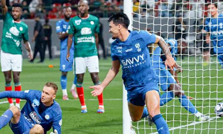 إعصار أزرق في الدمام.. الهلال يقسو على الاتفاق ويواصل مطاردة النصر بشراسة