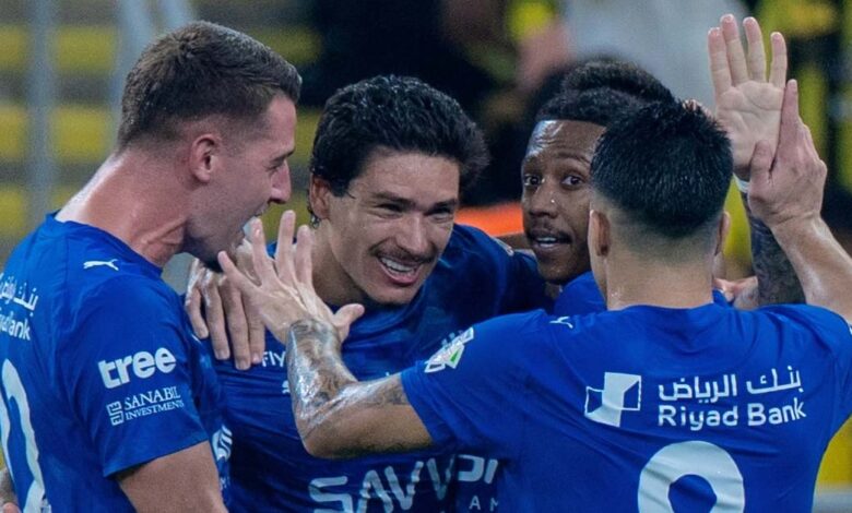 الهلال يُعيد الهيبة بثنائية في الاتحاد ويتقدم بثقة نحو القمة