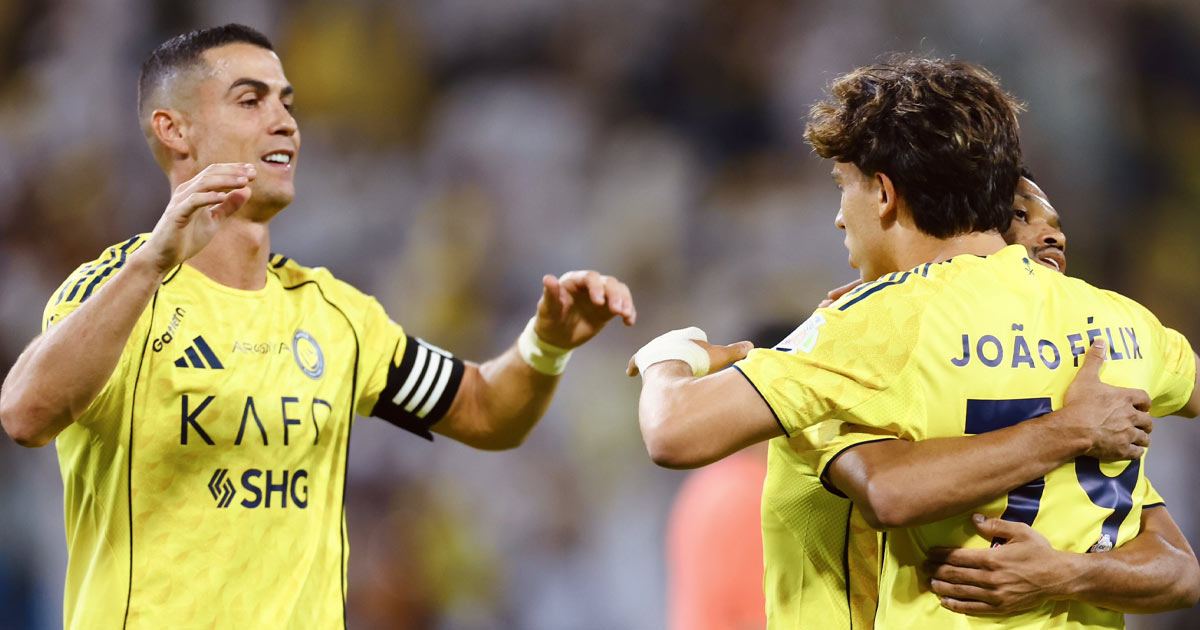 النصر يحسم موقعة الحزم بثنائية ويعادل أفضل بداية له في الدوري السعودي