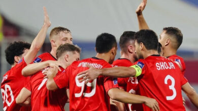 تراكتور يُفجر مفاجأة مدوية ويحطم الشارقة بخماسية تاريخية في عقر داره