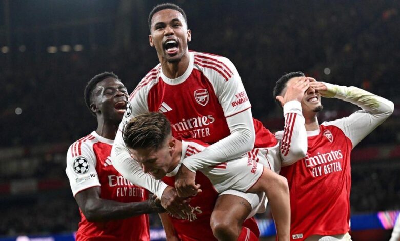 آرسنال يذل أتلتيكو مدريد برباعية ويحتفل بانتصاره المئوي في دوري الأبطال