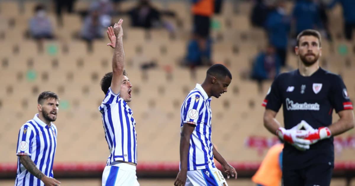 ثنائية أويارزابال تمنح ريال سوسيداد فوزًا ثمينًا على إشبيلية