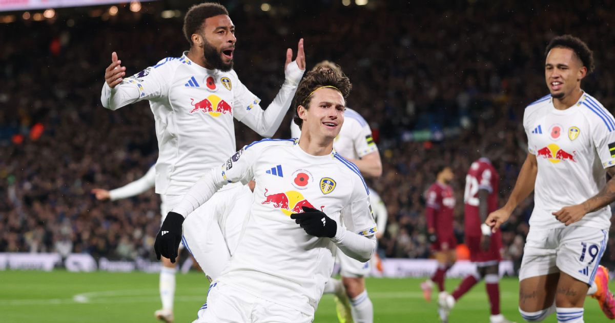 ليدز يونايتد يخرج من كبوته ويزيد معاناة وست هام مع سانتو