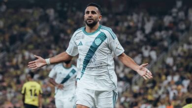 رياض محرز يقود الأهلي لحسم ديربي جدة وإبعاد الاتحاد عن المنافسة