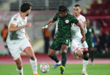 نيجيريا تصدم تونس بثلاثية وتنجو من عودة درامية في الدقائق الأخيرة