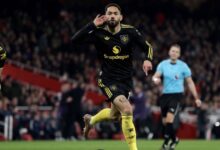 مانشستر يونايتد يصعق أرسنال ويعود للمنافسة على المراكز المتقدمة