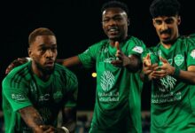 الأهلي يواصل انتفاضته ويصعد للمركز الرابع بفوز صعب على الأخدود