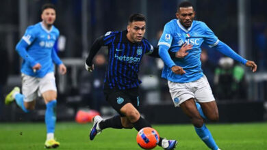 ماكتومناي يعيد نابولي للمباراة مرتين ويوقف انتصارات الإنتر