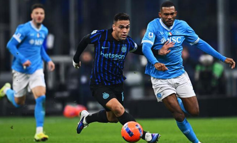 ماكتومناي يعيد نابولي للمباراة مرتين ويوقف انتصارات الإنتر