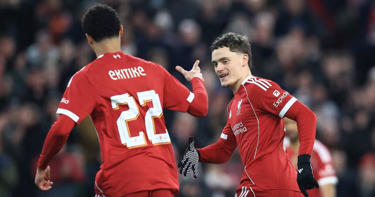 فيرتز وإيكيتكي يقودان ليفربول للتخلص من بارنسلي برباعية