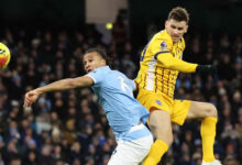 برايتون يُجبر مانشستر سيتي على التعادل الثالث تواليًا ويمنح آرسنال هدية ثمينة