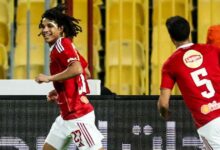 الأهلي يتجاوز سموحة بفوز باهت ويخطف القمة مؤقتًا
