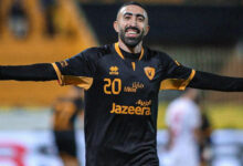 لمسة بحرينية تحسم القمة.. الكويت يعجز عن الثأر من القادسية ويكتفي بالتعادل