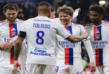 ليون يُسقط نيس بثنائية توليسو ونوح نارتي ويقترب من سان جيرمان