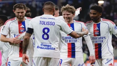 ليون يُسقط نيس بثنائية توليسو ونوح نارتي ويقترب من سان جيرمان