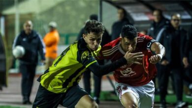 الأهلي يواصل الضغط على القمة بثلاثية أمام المقاولون