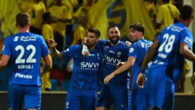 الهلال يهزم نيوم بثنائية ويواصل مطاردة النصر في دوري روشن